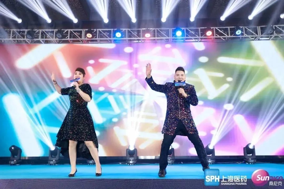智不可擋 | “醫(yī)療設(shè)備全場(chǎng)景智慧管理暨新型醫(yī)院建設(shè)”研討會(huì) 及 “服務(wù)耕耘三十載·科技再筑百年青”答謝晚宴圓滿(mǎn)落幕！(圖17)