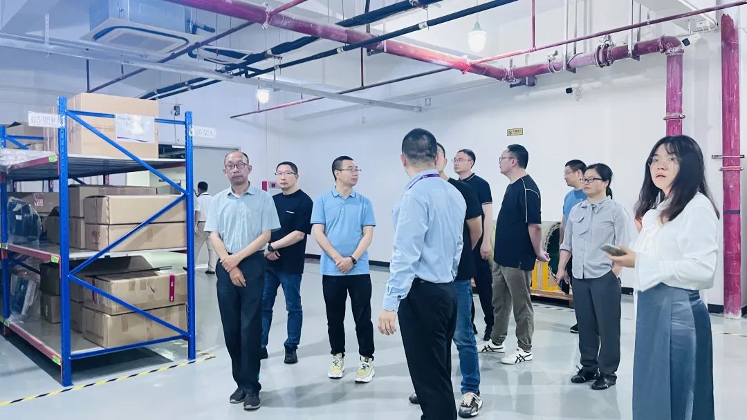 校企融合 | 昆明理工大學信息工程與自動化學院領(lǐng)導一行蒞臨上藥桑尼克考察指導！(圖6)